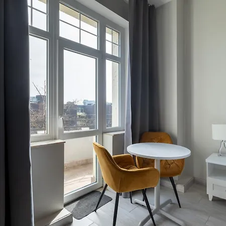 Globetrotter Studios Apartment