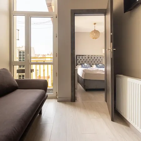 Globetrotter Studios Apartment